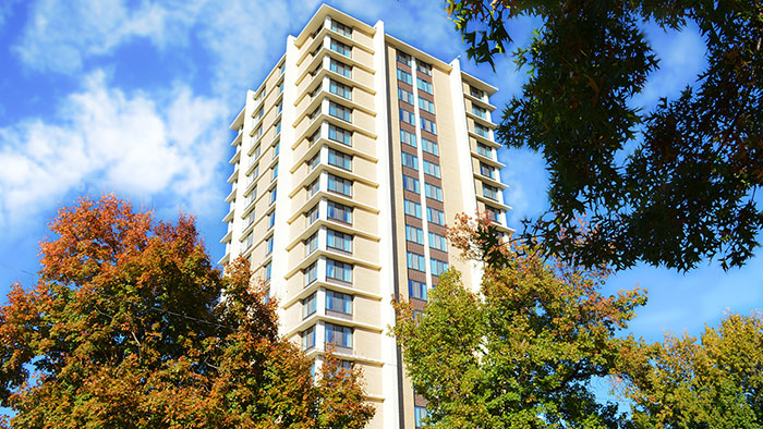 An outside view of Sunvilla Tower